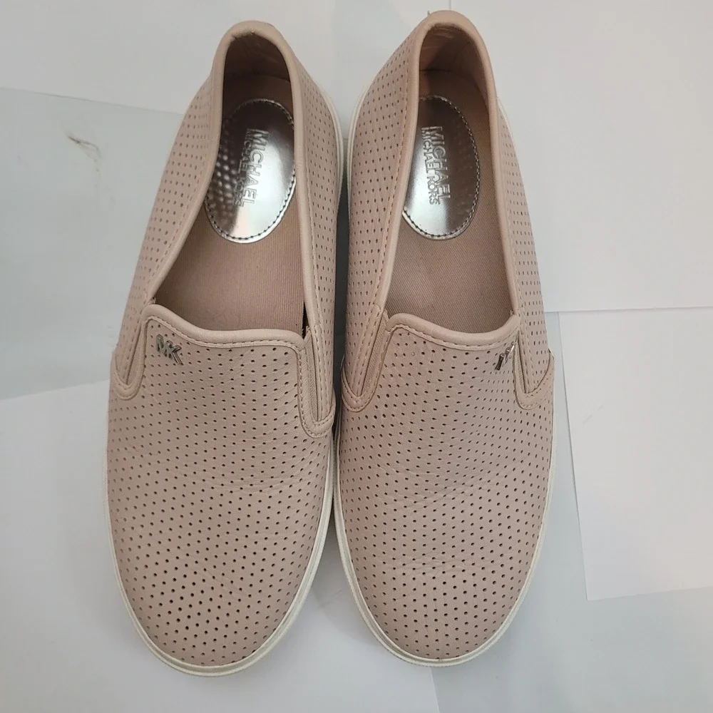 Michael Kors Keaton Slip-On Sneakers Womens 8M Pink Perforated Leather Excellent